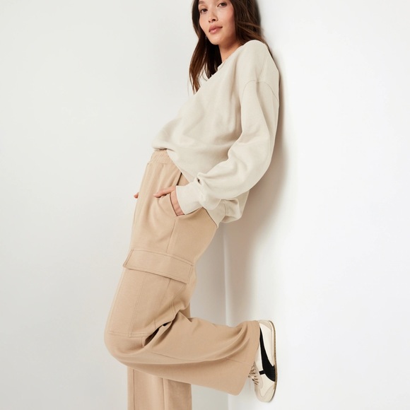 NWT OLD NAVY Oversized Tunic Sweatshirt Color: Wish Bone - Picture 4 of 5